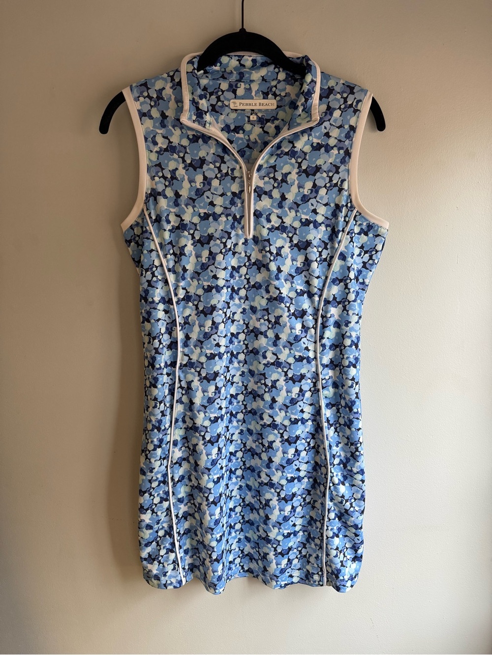 Pebble Beach Light Blue Floral Zip-Front Sleeveless Dress
